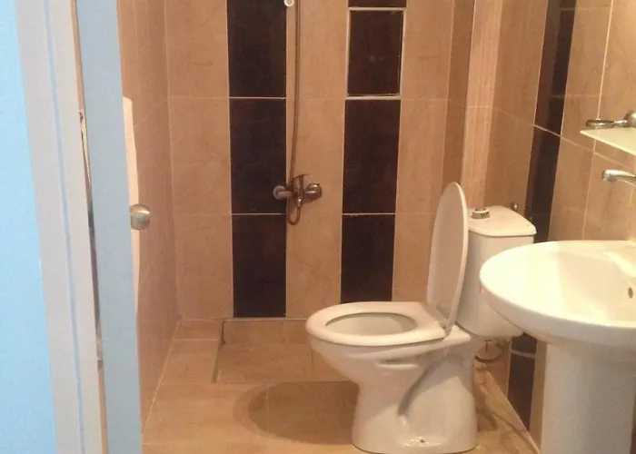 Отель Yalcin 2*